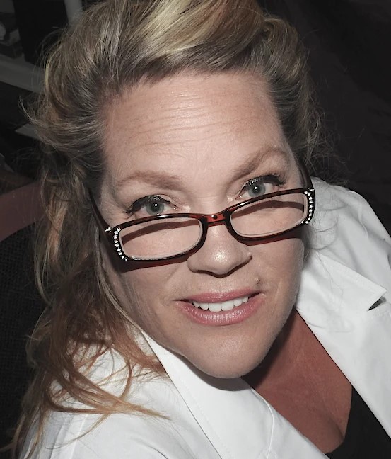 Dr. Janell Cole, the founder of MOBU Herbals